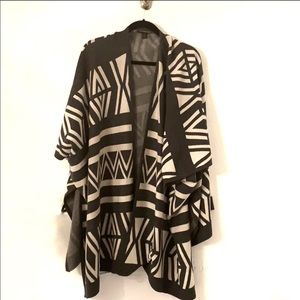 Forever 21 Plus Sweater Short Sleeve Gray Cozy